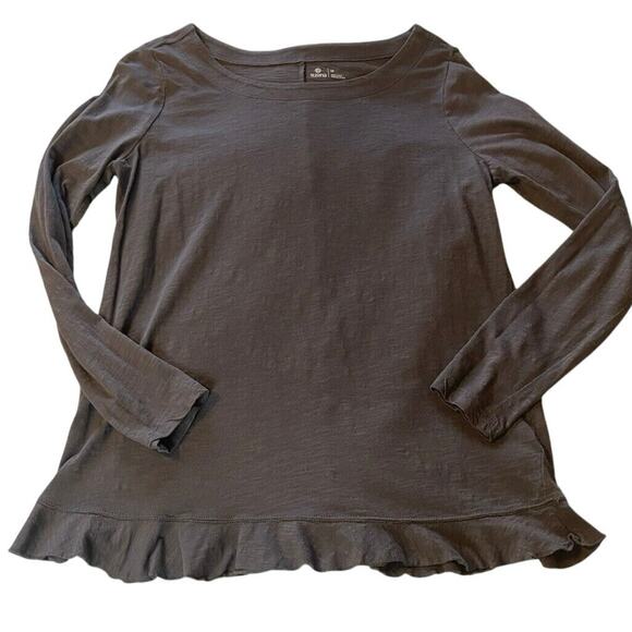 Susina Long Sleeve Ruffle Bottom Charcoal Grey Classic Balletcore Tee Medium - Picture 1 of 9